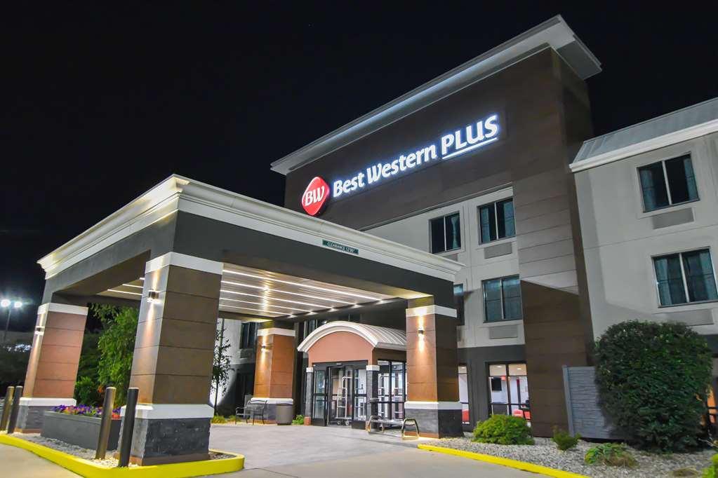 Best Western Plus Lafayette Hotel University Area Bagian luar foto