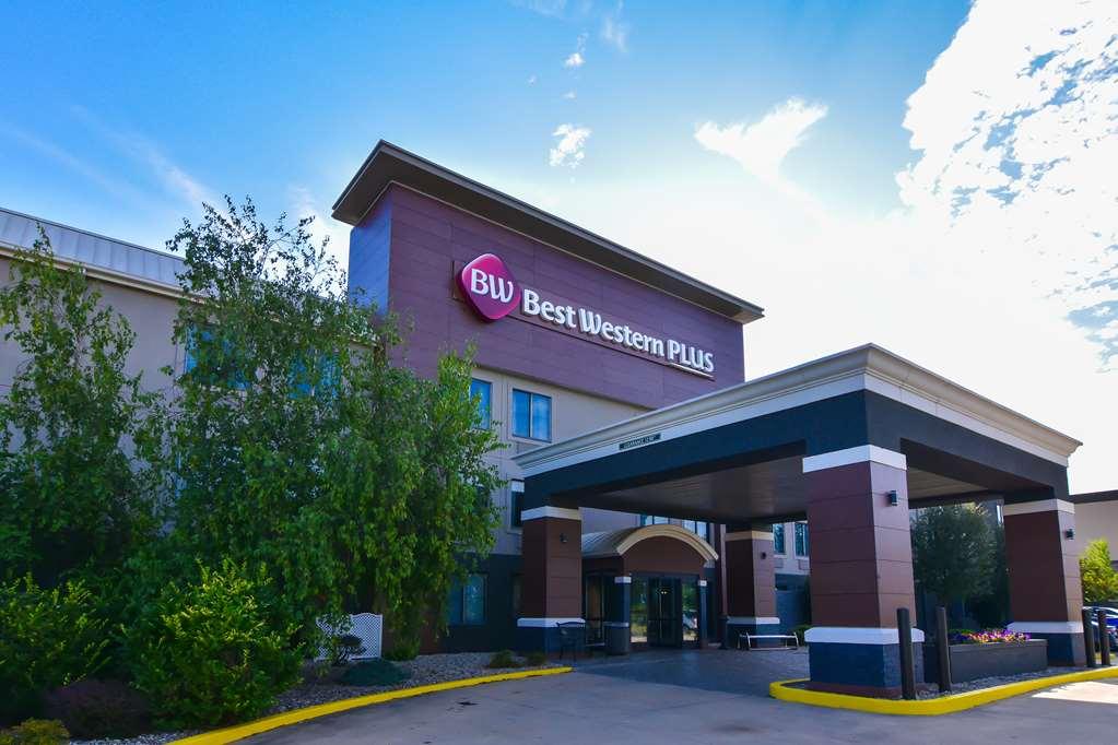 Best Western Plus Lafayette Hotel University Area Bagian luar foto