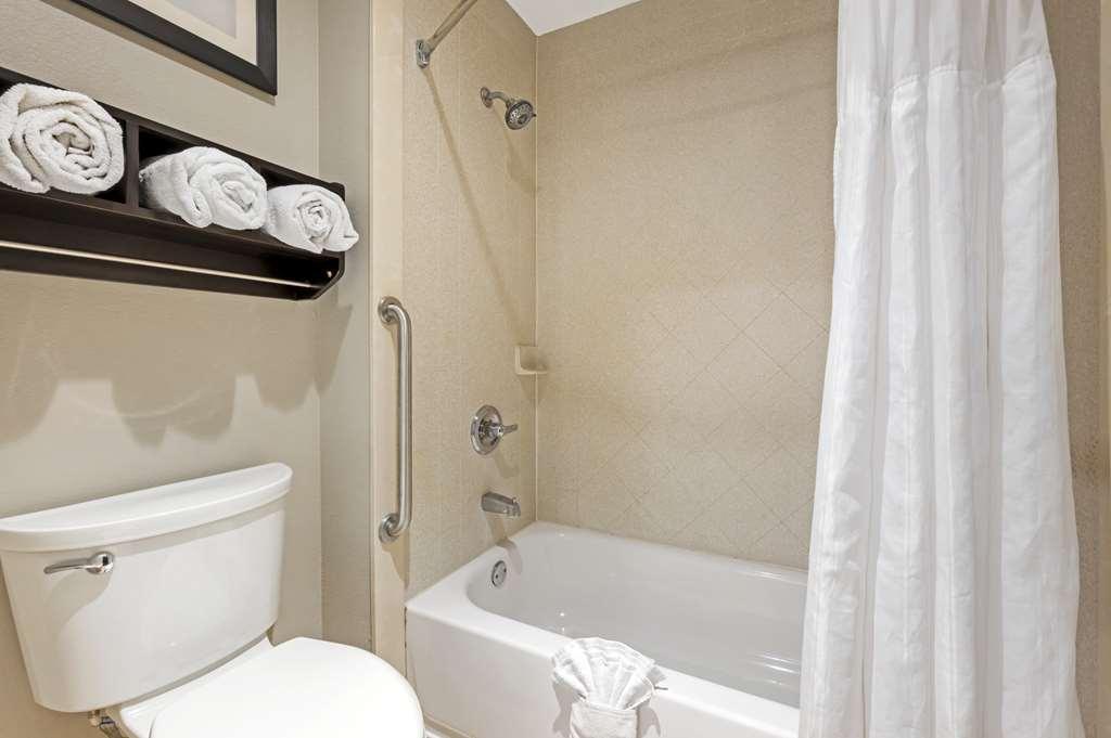 Best Western Plus Lafayette Hotel University Area Ruang foto