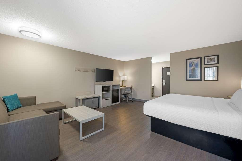 Best Western Plus Lafayette Hotel University Area Ruang foto