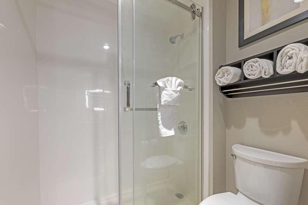 Best Western Plus Lafayette Hotel University Area Ruang foto