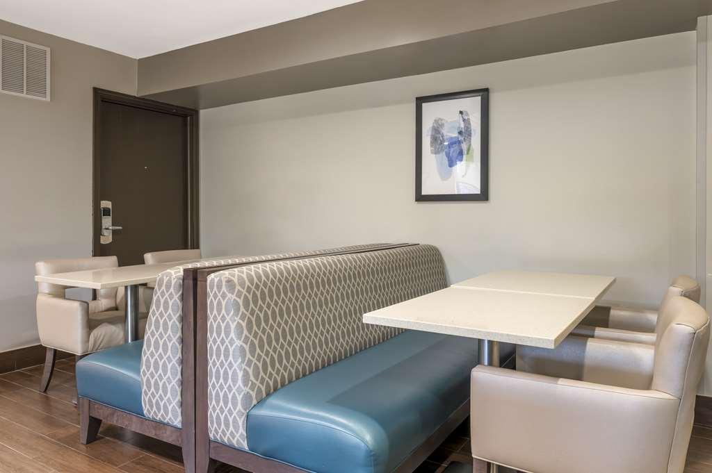 Best Western Plus Lafayette Hotel University Area Restoran foto